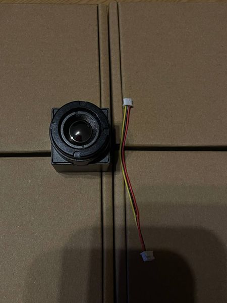 Тепловизионная аналоговая камера для дрона AV640 9mm 640x512 1064 фото