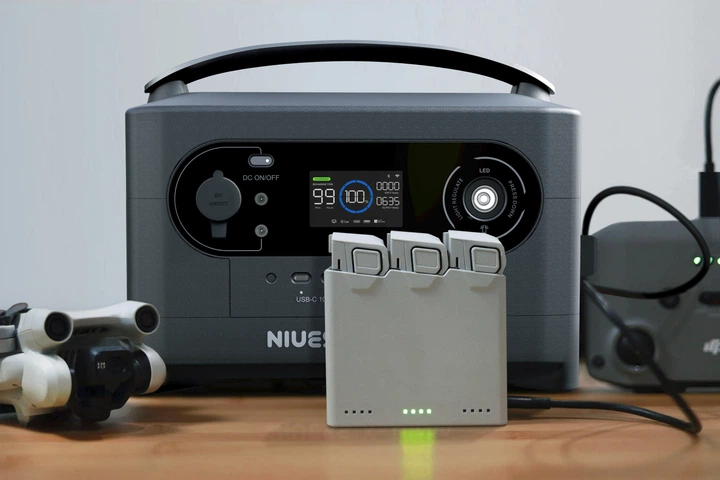 Портативная зарядная станция Niuess NE-700 700 Вт 512 Вт&middot;ч чистая синусоида быстрая зарядка AC DC USB 2653 фото